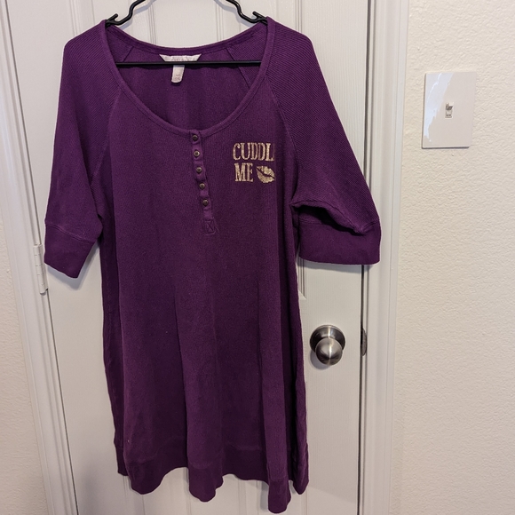 Cacique Other - Nightgown